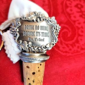 PEWTER WINE STOPPER WITH CHAIN